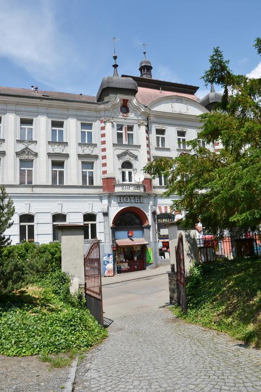 Hotel Posta Benesov  Exterior photo