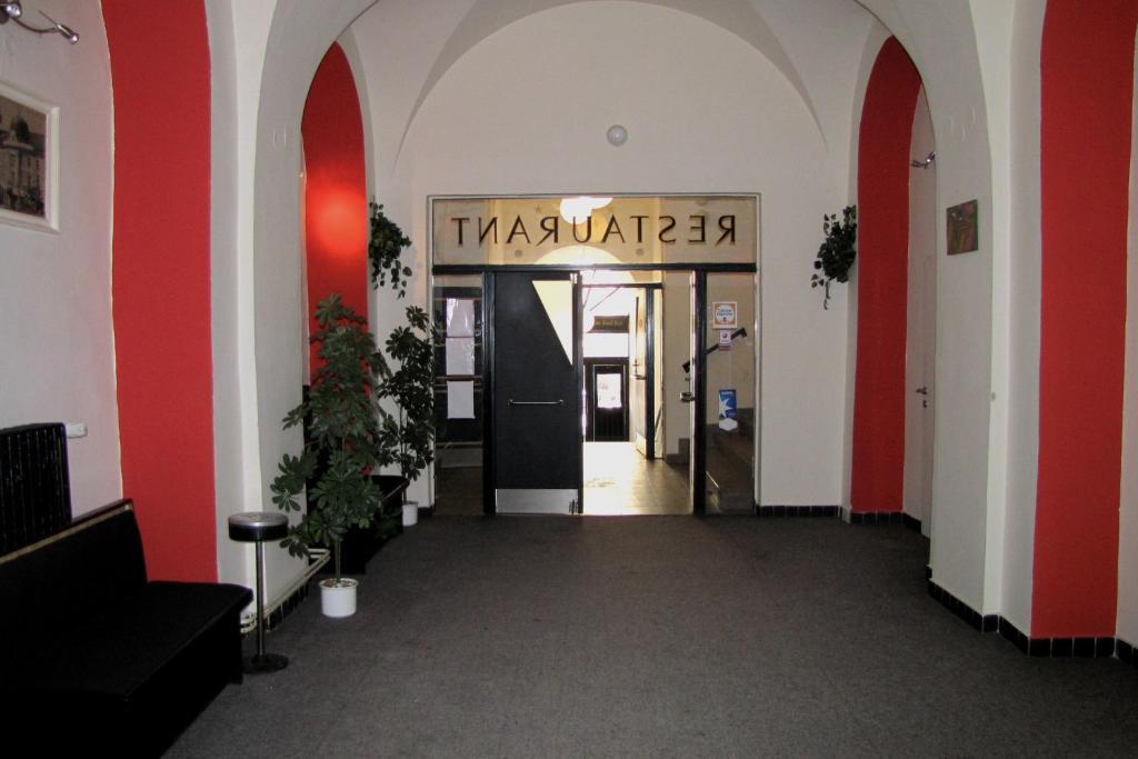 Hotel Posta Benesov  Exterior photo